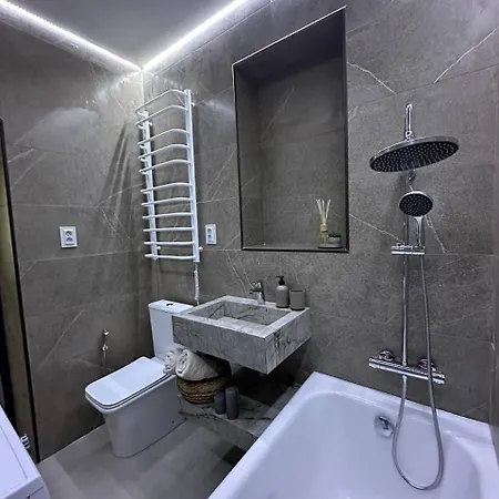 Opera Апартаменти