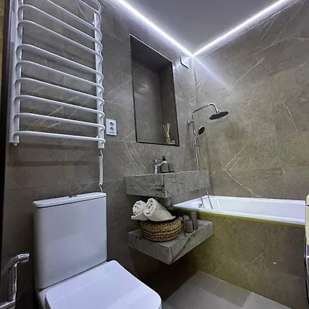 Апартаменти Opera *