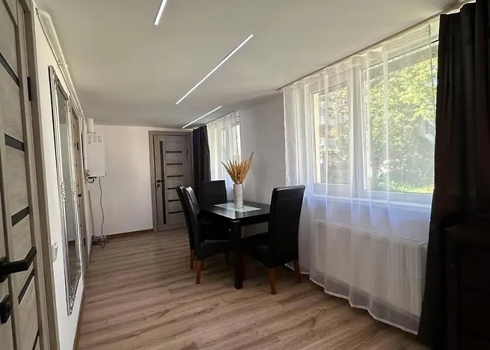 Opera Apartamento Leópolis